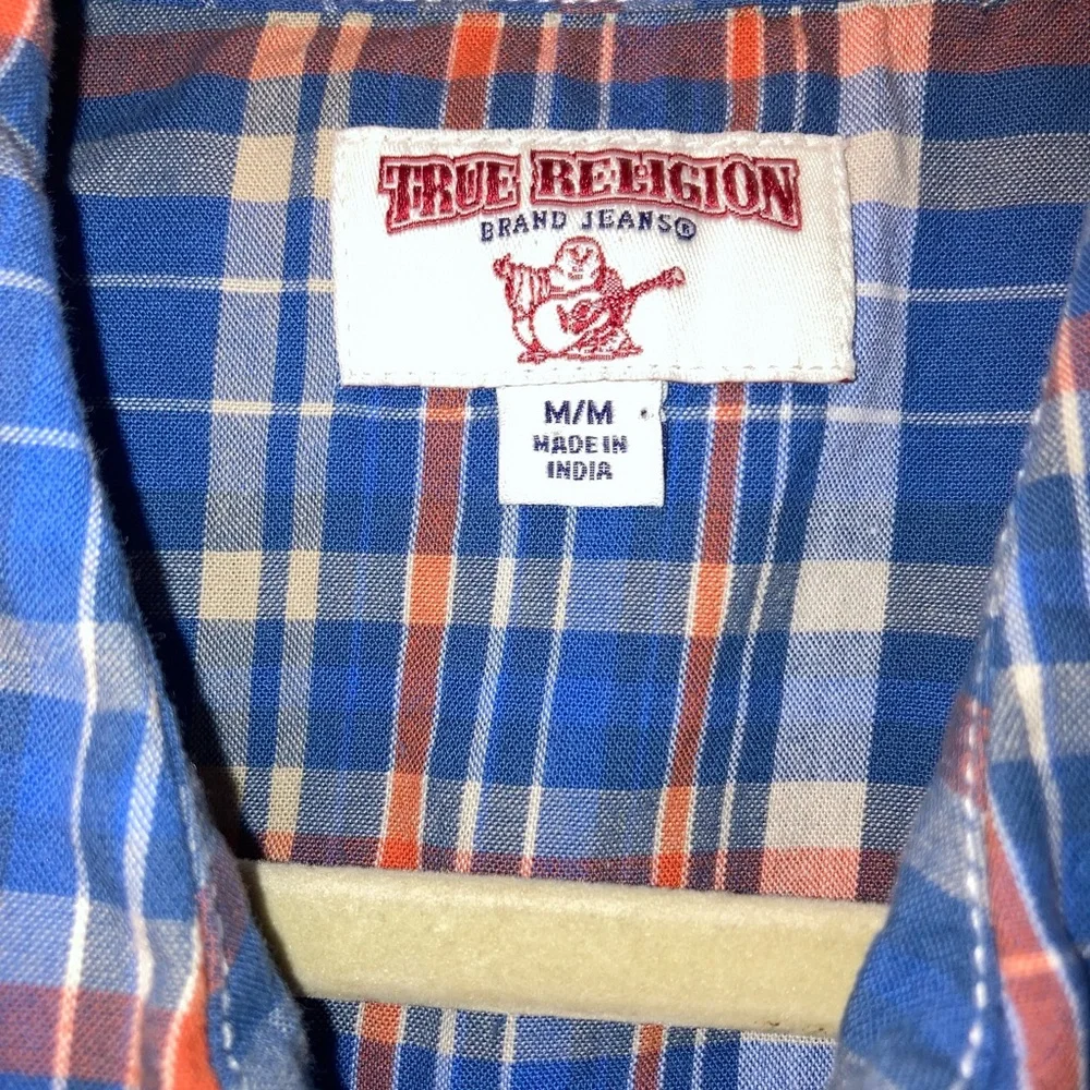 True religion medium snap front shirt sleeve shirt